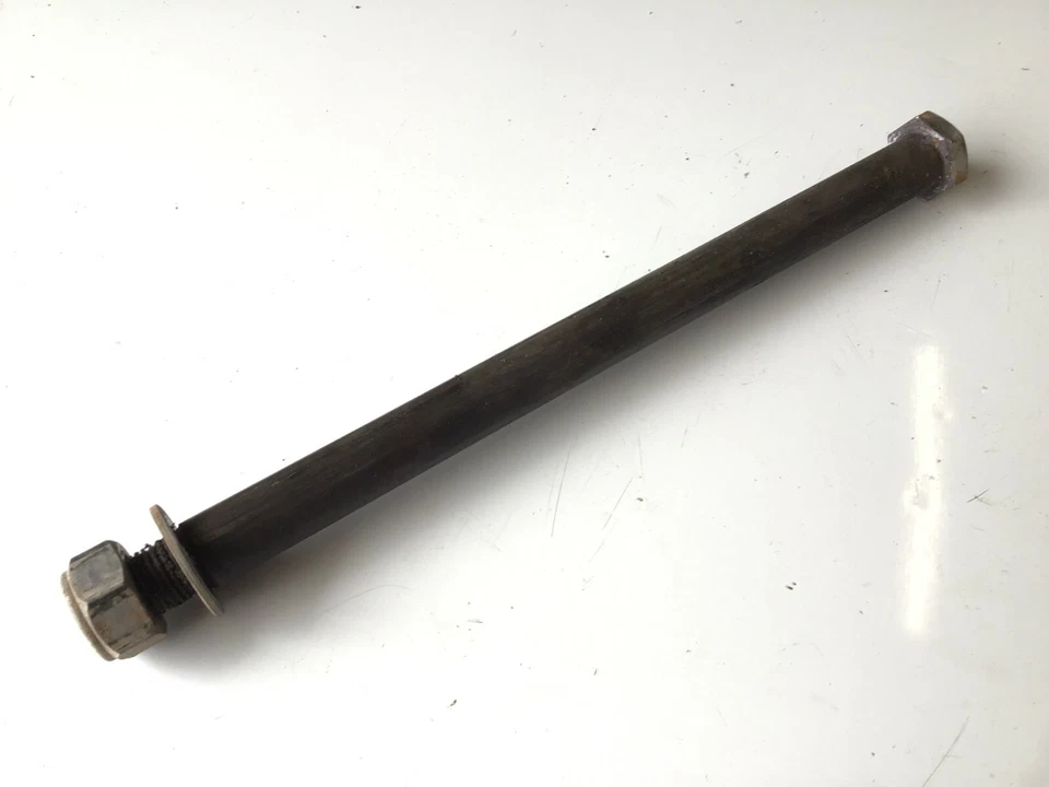 Yamaha XT350 1995 brazo oscilante eje perno XT 350 Foto 2 de 4