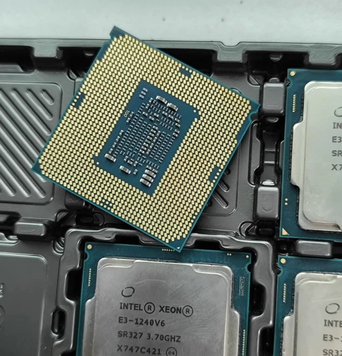 Intel Xeon E3-1240 V6 LGA1151 CPU Processor 4 Core 3.7GHz 8MB SR327 E3-1240V6 - Image 2 of 4