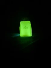 Vintage McKee Roman Arch Art Deco Custard Uranium Glass Salt Shaker  Metal Lid