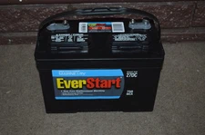 EVERSTART ~ DEEP CYCLE ~ 12 VOLT ~ 750 MARINE & RV CRANKING AMPS ~ 109 AMP HOURS