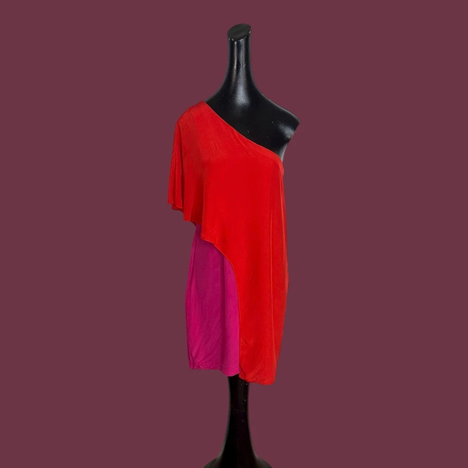 Vestido Trina Turk Seda Rojo y Rosa Un Hombro Talla 6 Foto 2 de 4