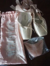 Pointe Shoes with Toe Pads Ballet Dance Shoes Professional Canvas/Satin Pink 