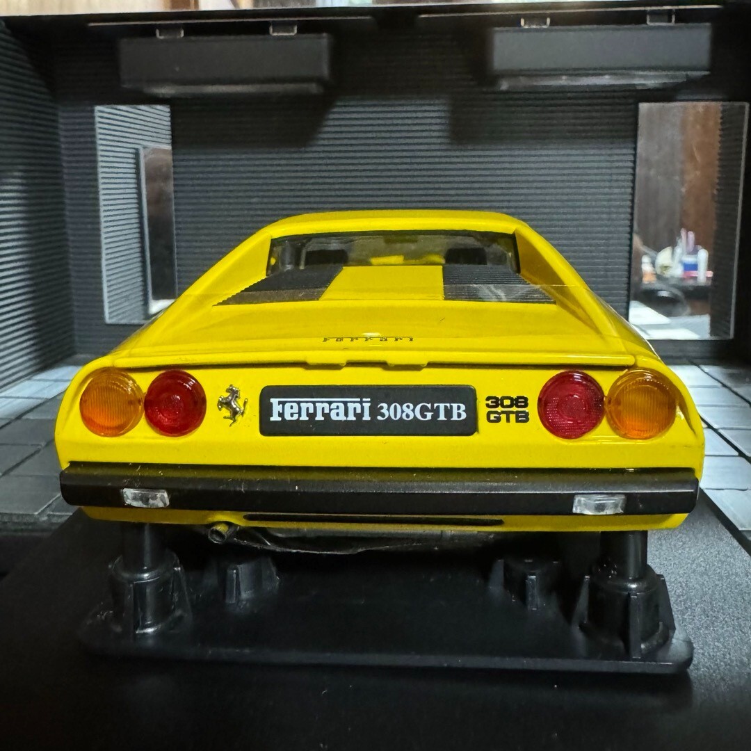1/18 Kyosho Ferrari 308GTB 1976 Yellow w/ Box From Japan