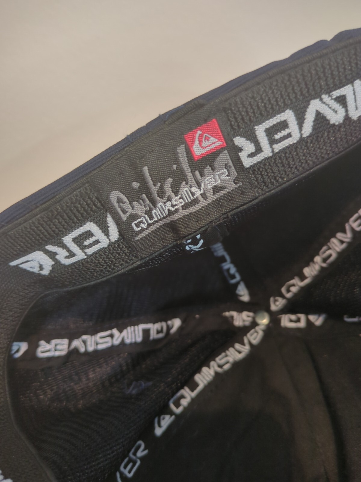 quicksilver baseball cap - image 7