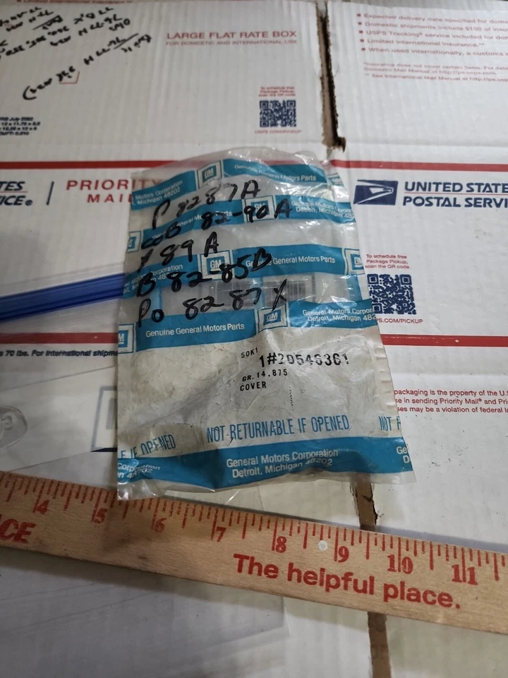 Nuevo de Lote Antiguo 20546361 82 83 84 Chevy Monte Carlo Regal Cinturón Cubierta 82-89 ENVÍO GRATUITO Foto 2 de 2