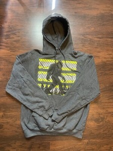 Men’s Hoodie Sasquatch Medium Hunting Cycling Safety Shirtz Grey Long Sleeve