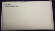 1976 MINT SET ISSUED BY U.S. MINT