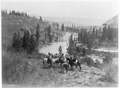 8'' x 10'' Photo On Spokane River,Indians,Washington
