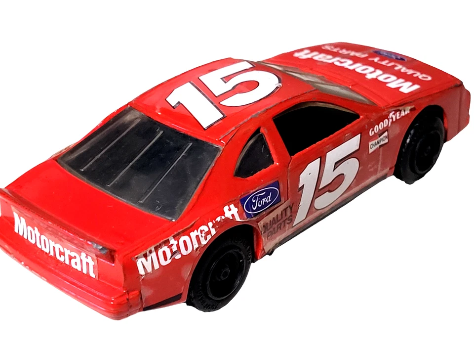 TOOTSIETOY CARROCERÍA DURA VICTORIA LANE MOTORCRAFT #15 T-BIRD STOCK CAR - ESCALA 1:43 Foto 3 de 4
