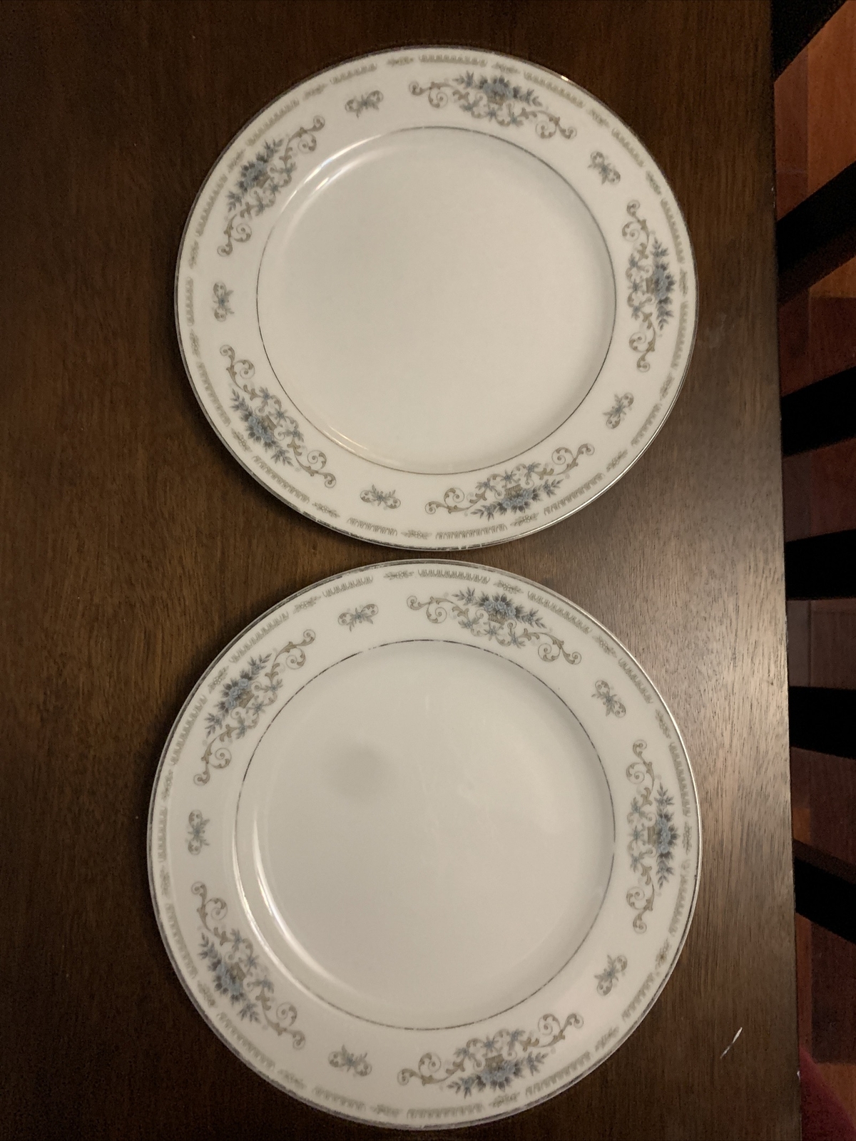 Picture 1 of 5