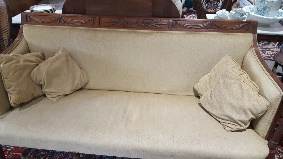 SOFÁ ANTIGUO PERÍODO FEDERAL 1800-1850 CAOBA TALLADA ♡ ¡HAZ UNA OFERTA JUSTA!! Foto 2 de 4