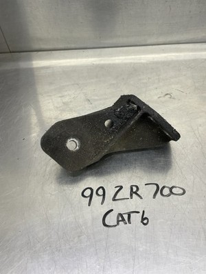 98 99 00 Arctic Cat ZR ZL Mountain Cat 700 Only  OEM Engine Mount Plate