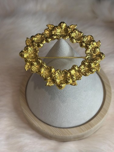 JBW Just the Right Thing Gold Floral Brooch