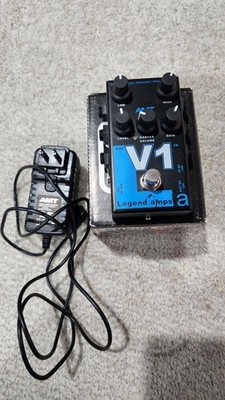 AMT Electronics V1 Guitar Preamp Pedal   Legend Amps Series   VOX Style Cab Sim 