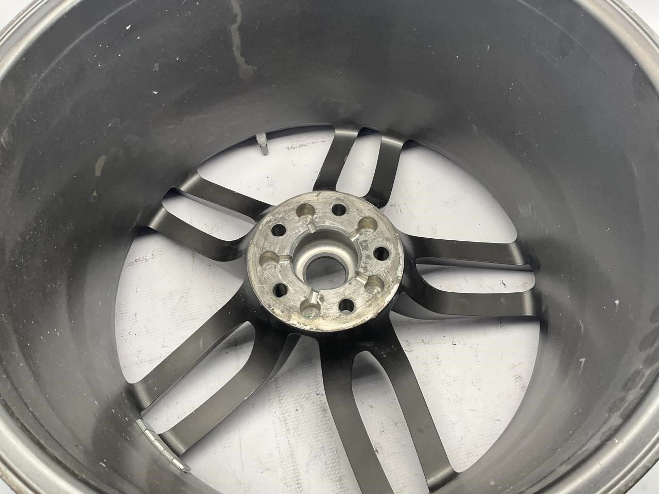 15-19 Ferrari 488 20" Rear Wheel Rim 20x11 Q