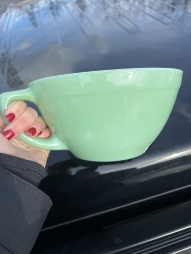 Vintage Fire King Green Jadeite Oven Ware Mixing Batter Bowl with Spout Handle