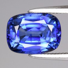  1.93ct 8x6mm VS Cushion Blue Sapphire - Ceylon Gemstone