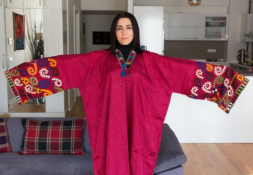 68.90" x 42.13" Dress Uzbek Robe VINTAGE FAST Shipment With UPS 12223 - Picture 4 of 10