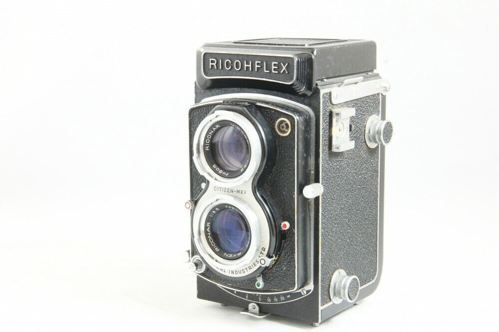 RICOH RICOHFLEX TLR Film Camera w/RICONAR 8cm F3.5 from RICOH RICOHFLEX TLR Film Camera w/RICONAR 8cm F3.5 from