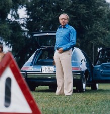 Werner Veigel German news anchor radio presenter with his AMC Pace- Old Photo 2
