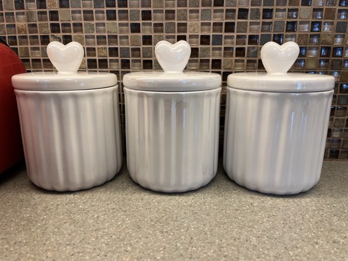 NEU 3er Set Herzdeckel irisierend weiß Keramik Gläser - Küche, Waschtisch, Bad - Bild 7 von 15