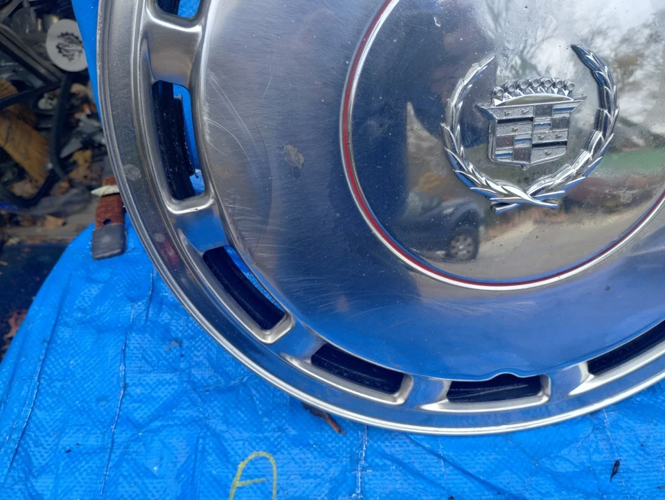 (1) 1989 1990 1991 1992 Cadillac Deville # 2053 15" tampa de roda calota cromada #a - Imagem 3 de 4