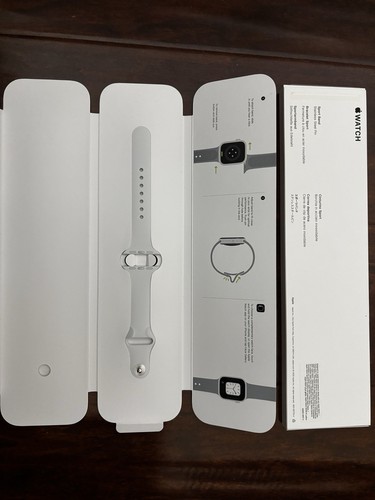 Apple White Sports Band For Apple Watch 41mm S/M - NEW - 第 1/1 張圖片