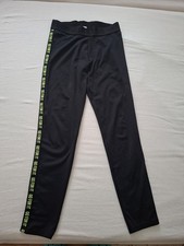 Sport-Leggings Gr. 146 schwarz mit seitl.Schr...