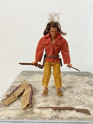 BIG JIM MATTEL INDIANER KONVOLUT GERONIMO MIT ZUBEHÖR LOSE GUTER ZUSTAND 80 S
