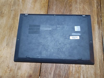 Lenovo ThinkPad X1 Carbon 5th Gen Laptop i5-7200U / 8GB RAM
