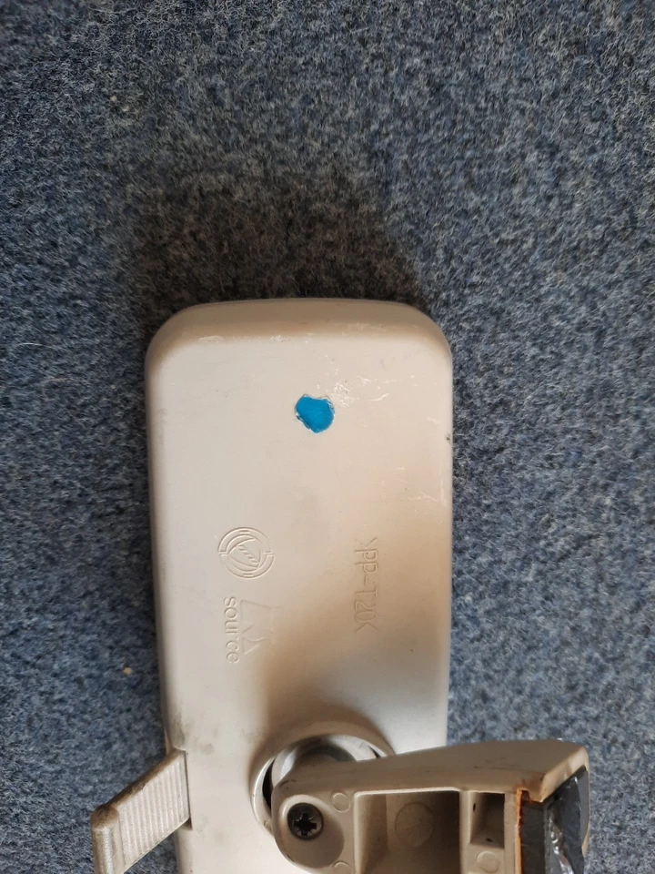 FORD KA MK2 RU8 2008-2016/FIAT 500 REAR VIEW MIRROR WITH MOUNTING BUTTON - Image 4 of 4