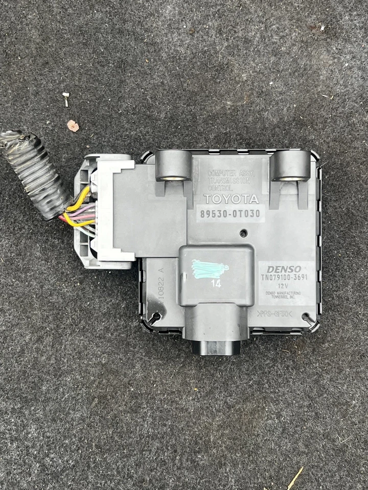 Блок управления трансмиссией 2009-2011 Toyota Venza TCU TCM - Изображение 2 из 2