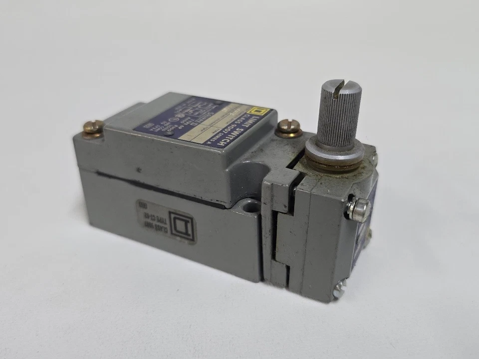 Square D 9007C62C Limit Switch Heavy Duty Rotary Head 10A 600VAC - Image 2 of 4
