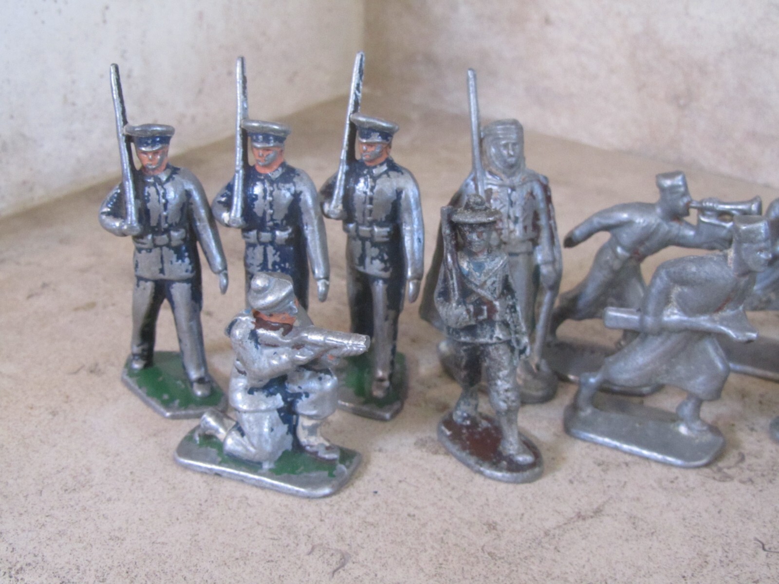Lot de 15 fléchettes à pointe aiguille avec pointe en acier plaqué cuivre et PVC, pour la gym, le jeu de fléchettes, pour l'entraînement sportif