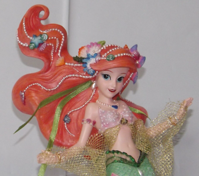 Disney Showcase The Little Mermaid Ariel Couture de Force Figurine