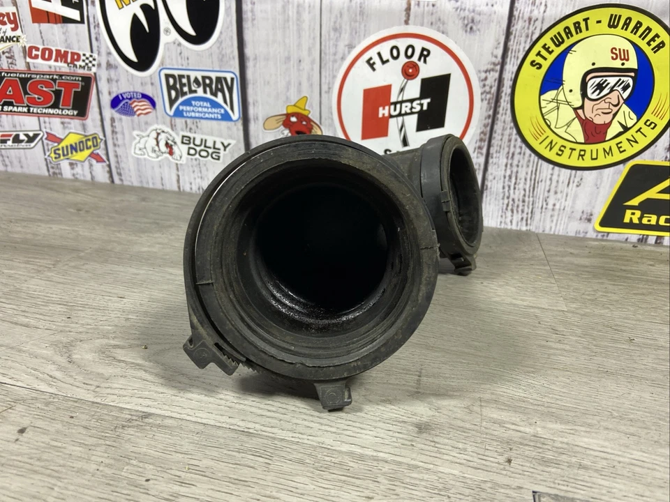 1993 Jeep Grand Cherokee 4.0L OEM Air Cleaner Throttle Body Intake Hose 93 94 95 - Image 4 of 4