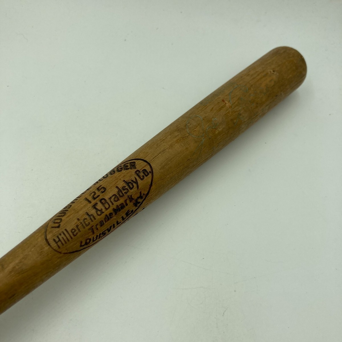 Ancienne batte de baseball Babe Ruth 40BRJ Louisville Slugger