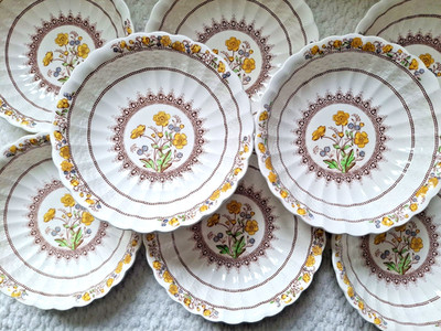 Set Of 8 Spode Buttercup Copeland Soup Cereal Bowls   6 1/4''