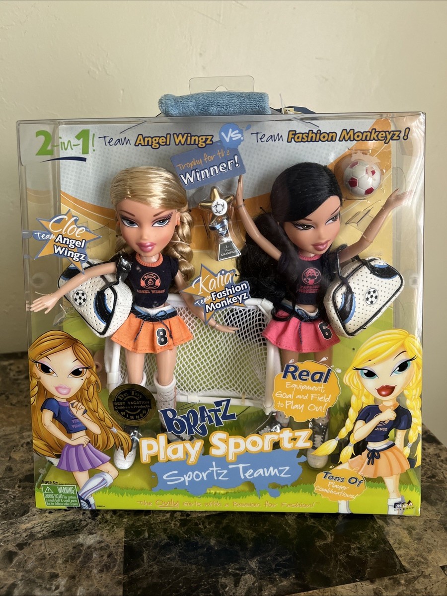 Bratz Play Sportz 2 In 1 Teamz Sportz Cloe And Katia | eBay