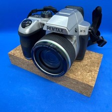 PENTAX X-5 Digital Camera with EVF Original Strap and Lens Cap Tested Condition