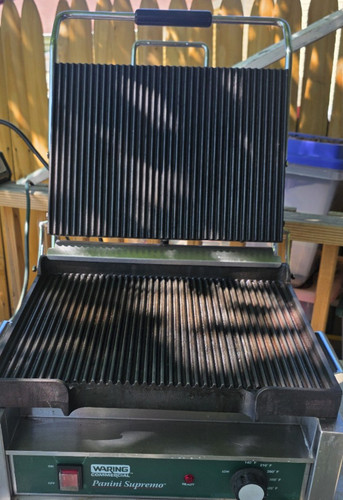 Waring WPG250 Commercial Panini Express Grooved Plates 120v "TESTED"