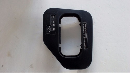 BMW 530d touring E39 Blende / Verkleidung Automatikgetriebe 8221525 19104