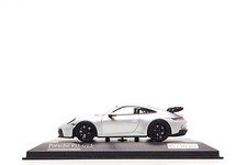 Minichamps 1:43 Porsche 911 GT3 (992) in Dolomite Silver