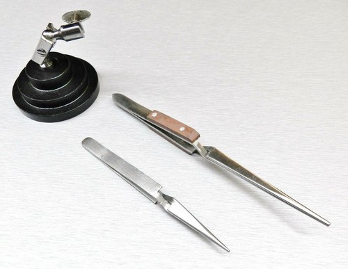 3rd Hand Base Holder + Fiber Grip Tweezer & Short Crosslock 3pc Soldering Set - Picture 7 of 7