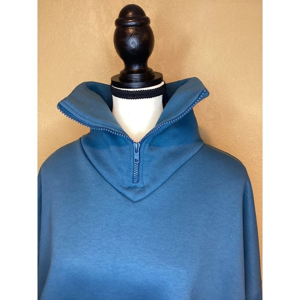 Zara Very Oversized, Slouchy collared quarter zip fleece sweatshirt in teal blue - Image 2 of 4