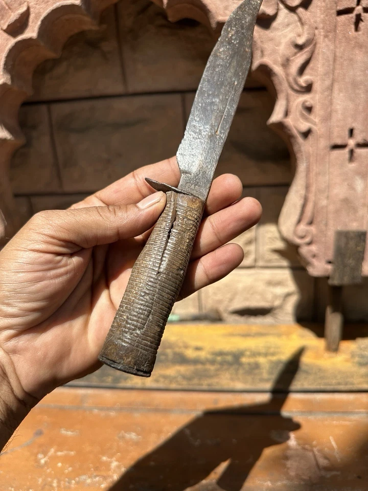 Cuchillos daga cuchillo muy antiguos con mango raro antiguo de 1700 Foto 4 de 4