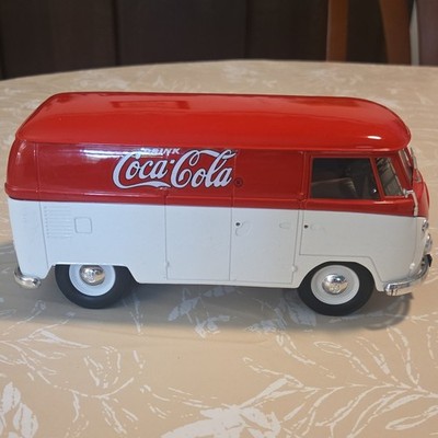 Solido Coca-Cola VW Combi Van 1:19 Diecast Model 1966 Red/White Soda Advertising