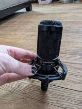 Audio-Technica AT2035 Cardioid Condenser Microphone with Mount Black