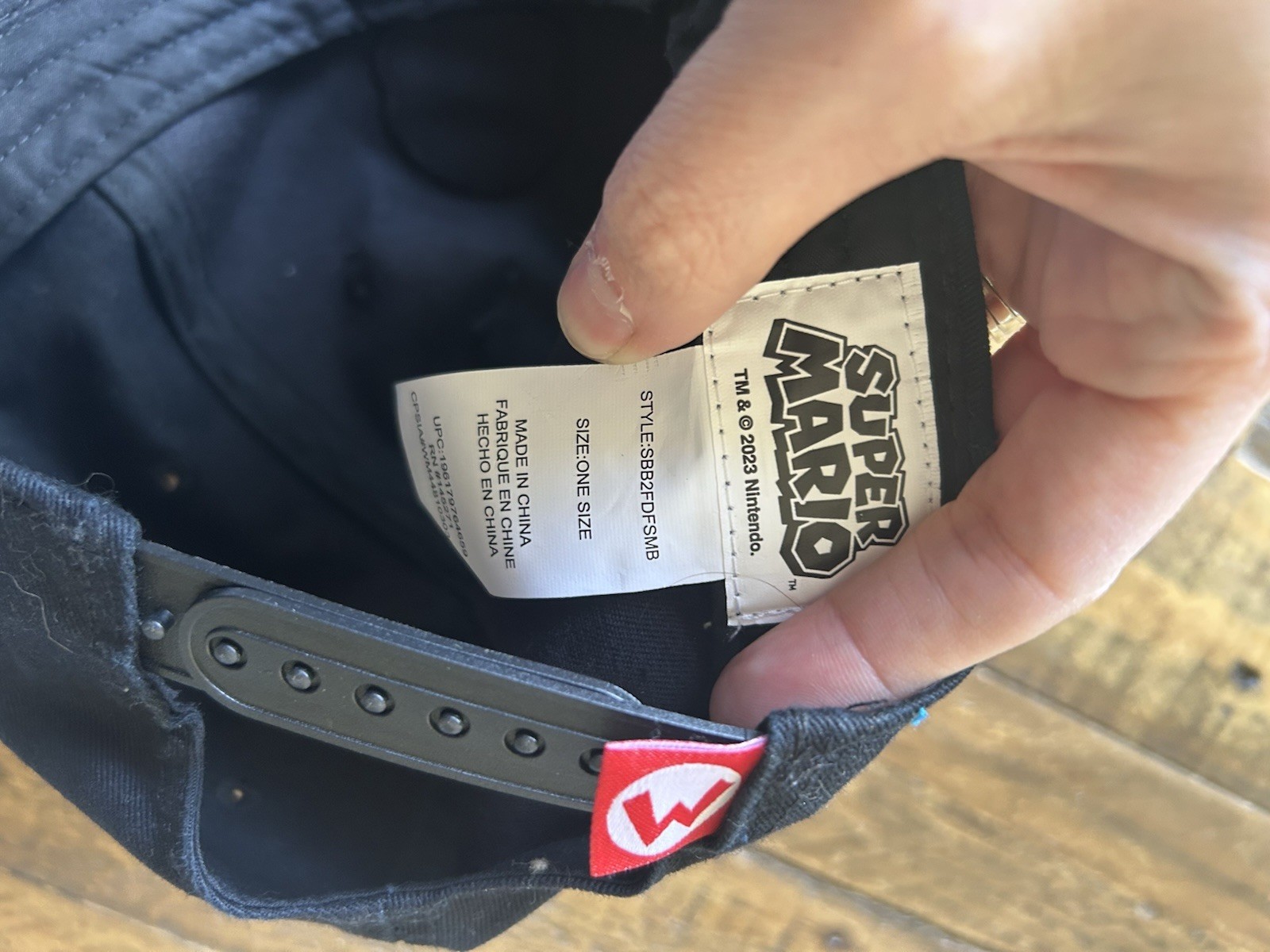 Nintendo Super Mario Bros.  Youth Baseball Cap Snapback Hat Boys Black Gamer