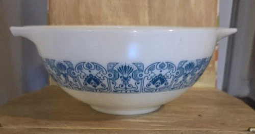 Pyrex Cinderella Blue Horizon 2 1/2 Qt Vintage Glass Mixing Bowl 443 Apollo 11